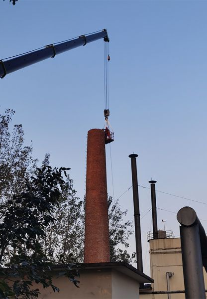煙囪拆除，水塔拆除